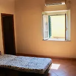 Bilocale Centro Storico Διαμέρισμα Portoferraio